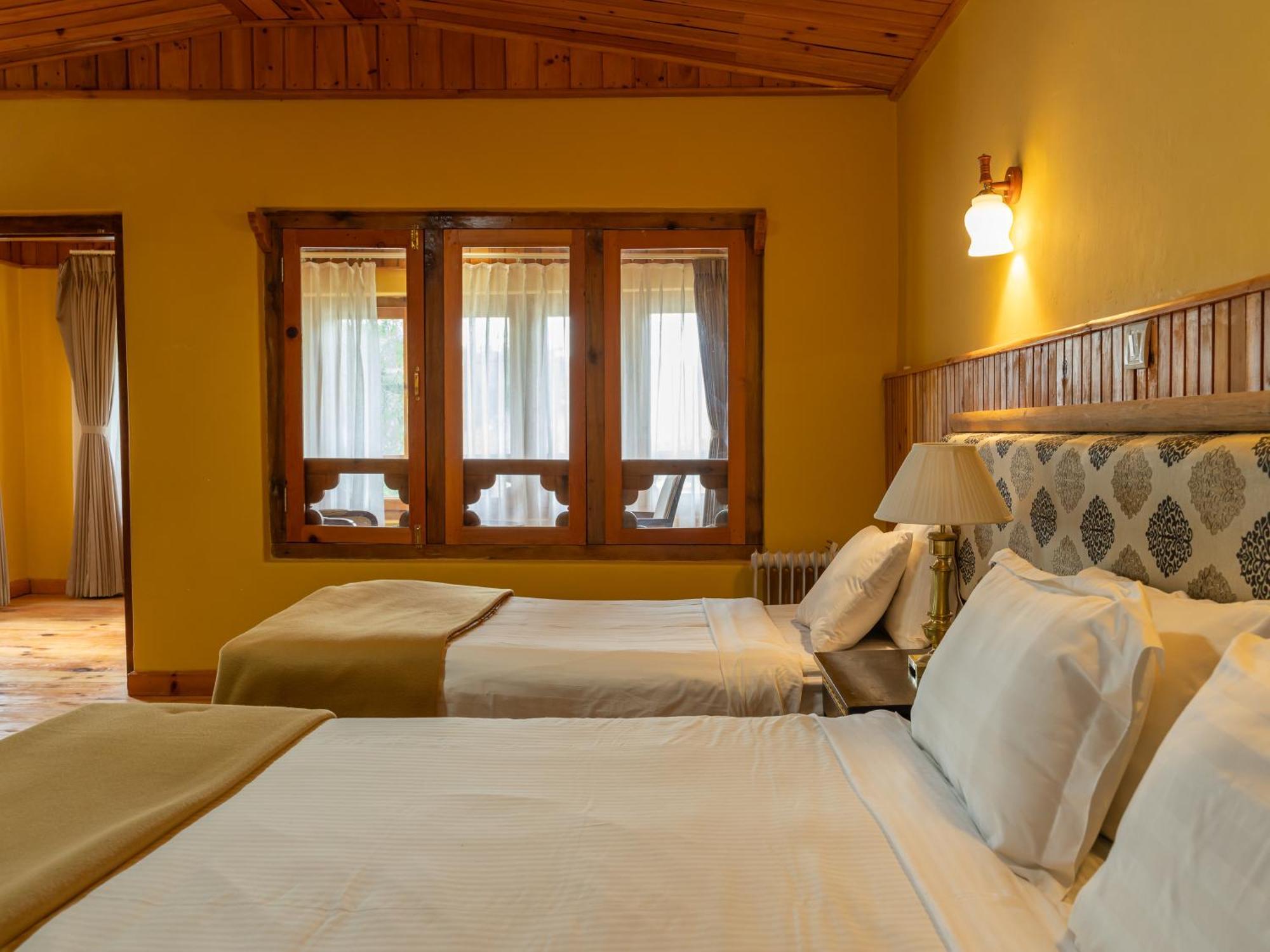 Tiger'S Nest Resort - Best Resort In Paro Exterior photo